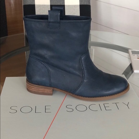 Natasha Booties - Picture 3 of 7